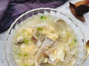Homemade Flat Mushroom Egg Soup: A Perfect Breakfast Choice