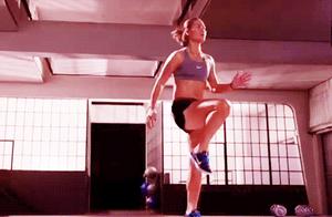 10 Minutes Equals Half an Hour of Running! 9 Full-Body HIIT Exercises with Demonstrations!
