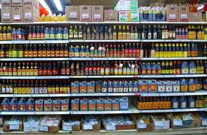 Knowing the Difference Between Light Soy Sauce, Dark Soy Sauce, and Aged Soy Sauce?
