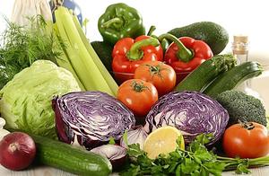 Guiyang Shunfeng Free Shipping - 'Kill a Chicken' Sale! 15 Fresh Vegetable Gift Package (Meat & Vegetarian Options)