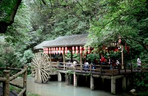 Besides Hongya Cave, Here Are 3 Places to Visit in Chongqing