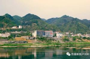 Beautiful Qinling Mountains: Spirit of Shenyun Stonequan, Yixiang Cave ‘Fairyland’
