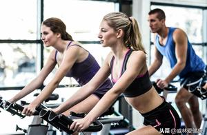 How to comprehensively improve our physical fitness, circuit training is much simpler than other exercise methods