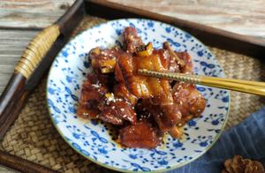 How to Make Delicious Red and Sour Sweet Ribs: Techniques and Methods
