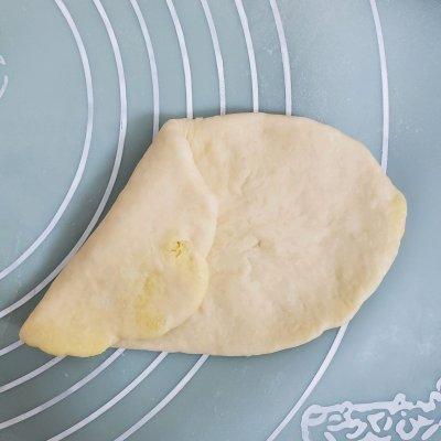 这道椰蓉面包藏着小惊喜，瞬间征服你