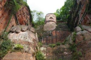Leshan Giant Buddha ‘Experiences Chest Pain’, Scenic Area Calls 120 and ‘Conducts Check-Up’!