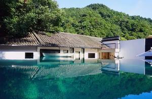West Lake Riverside Spring Resort Hotel! Enjoy Forest Stream Tea Gardens with a View from Your Room.