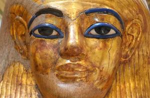 In Egypt, There Are Mummies Over 2,000 Years Old, Whose Hair Still Remains Clear