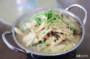These Small Villages in Anhui Province Are Full of Spring Flavors
