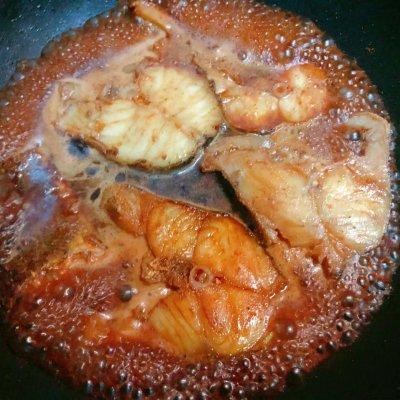 想要吃得健康，还是得吃大蒜烧鳕鱼