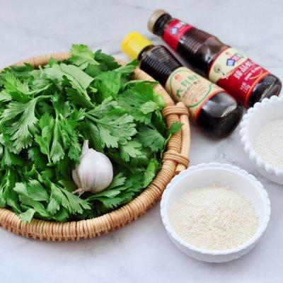 #一起加油，我要做A+健康宝贝#粉蒸芹菜叶