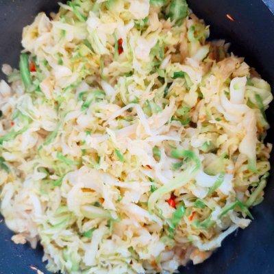 这道素炒包菜比大厨做的还好吃