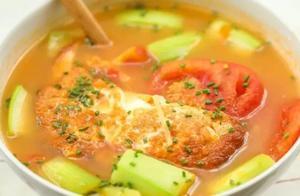3 Common Ingredients, Making Delicious Soup
