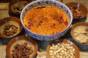 Head Chef Reveals His Ancestral Red Oil: Suitable for Both Cold and Hot Dishes, High Concentration