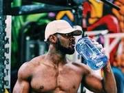 3 Exercises to Sculpt Your Shoulders, Transforming Them into Muscle and Creating a V-Shaped Physique