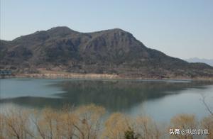 Sichunling Reservoir, a Famous Scenic Spot in Changping District, Beijing (Seven-Hole Bridge)