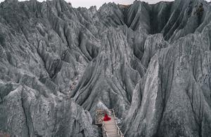 Like Iceland, Sichuan's Mysterious Stone Forest