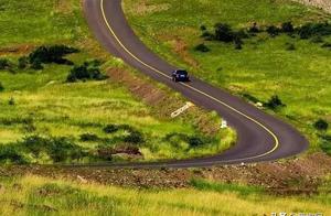 Self-Driving Xinjiang: Discover the Most Beautiful Roads!