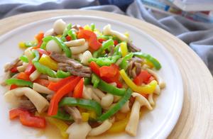 Don't Miss This Delicious Dish This Spring! Learn How to Make Spring Bamboo Shoots with Mushrooms - Delicious, Satisfying, and Nutritious