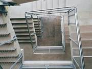 Will Climbing Stairs Damage the Knees for Seniors?
