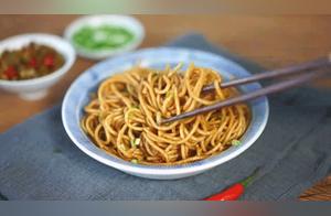 Cai Lan Recommends, Stars Call for It, Wuhan Hot Dry Noodles Are Back!