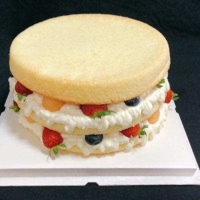 别再出去吃了，生日蛋糕自己做更好吃