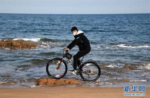 Qingdao: Enjoying the Spring