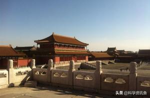Why Isn't the Golden Top of the Potala Palace Open to Visitors? Is There a Secret Hidden Inside?