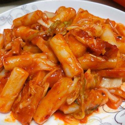 最常吃的家常菜，还属泡菜炒年糕最诱人