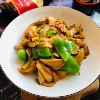 学会这道青椒炒杏鲍菇，想低调都不行