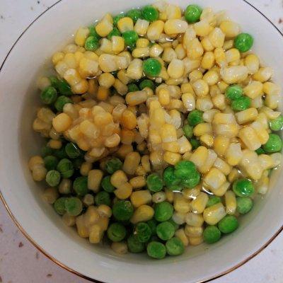 这么做火腿玉米青豆营养又下饭，邻居都能闻到香