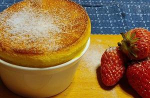 Internet Soufflé Pancakes, Easy to Make in a Skillet, Fluffy and Sweet, Very Simple Recipe