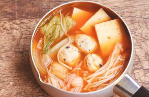 Super Suitable for Weight Loss Period: Low-Calorie Healthy, Oil-Free Chicken and Tofu Meatballs and Lazy Person Kimchi Pot