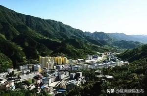 Entering Yan Yu Kang County, Gansu: A Landscape Like a Painting!