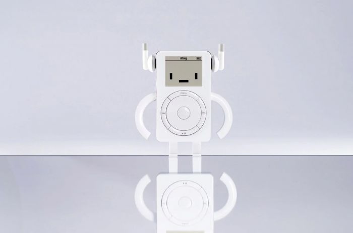 太平洋电脑网@Classicbot推出iBoy手办 旨在向iPod classic 致敬