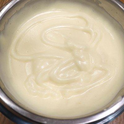 下饭神器杏仁味海绵杯子蛋糕，拌饭还能吃三碗