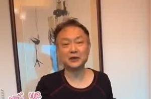 Ouyang Fenqiang, the actor who played 'Jia Baoyu' in the 87 version of 'Dream of the Red Chamber', loses 16 pounds, shows off his gaunt physique in a video, and his daughter's supportive comment is highly praised.