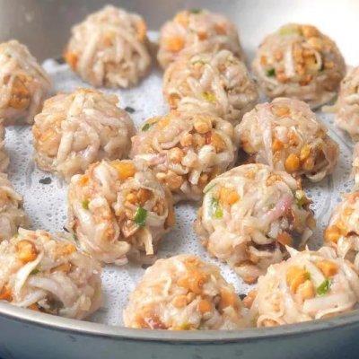 自从学会香芋丸子，家里就我掌勺了