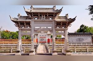 Fish and Rice Land, Silk Capital – Haining