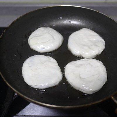 早晨来一碗牛肉酥饼，大人小孩都爱吃