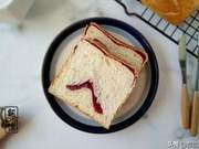 Don't Just Eat White Bread: Learn How to Make Filled Toast Step by Step