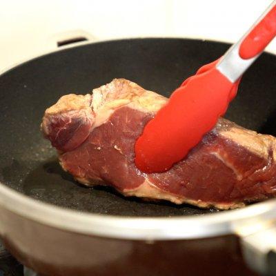 大厨教你这么做红酒牛排，分分钟就可以学会