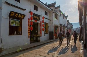 Grandfather’s Legacy: Transforming a Village into a ‘Cow’ – What’s the Significance of This Feng Shui?