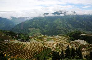 Longji Terraces: A Heavenly Fairyland Scattered in the Sky