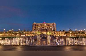 The World's Only Eight-Star Hotel: Built with 40 Tons of Gold, How Much Does a Night Stay Cost?
