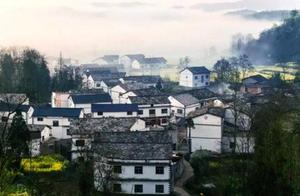 Rustic and Natural Old Zhou Ancient Town, Experience a Different Ethnic Charm