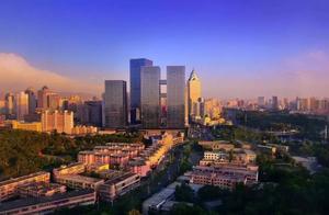 Hey, I admit Xinjiang is a place of many colors!