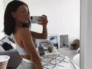 Don't Judge by Weight! A 120lb Girl Achieves Perfect Waist-to-Hip Ratio Through Years of Fitness