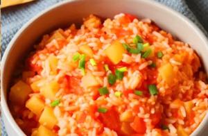 Leftover Rice Can Be This Delicious - Tomato and Potato Risotto!