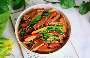 In March, I Eat This Dish Three Times a Day: 2 Yuan per Kilogram, Fresh and Tender, More Fragrant Than Meat